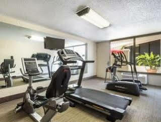 Ramada By Wyndham Houma Hotel Ngoại thất bức ảnh